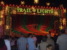 2007-12-11-04-Trail0fLights-Austin.jpg